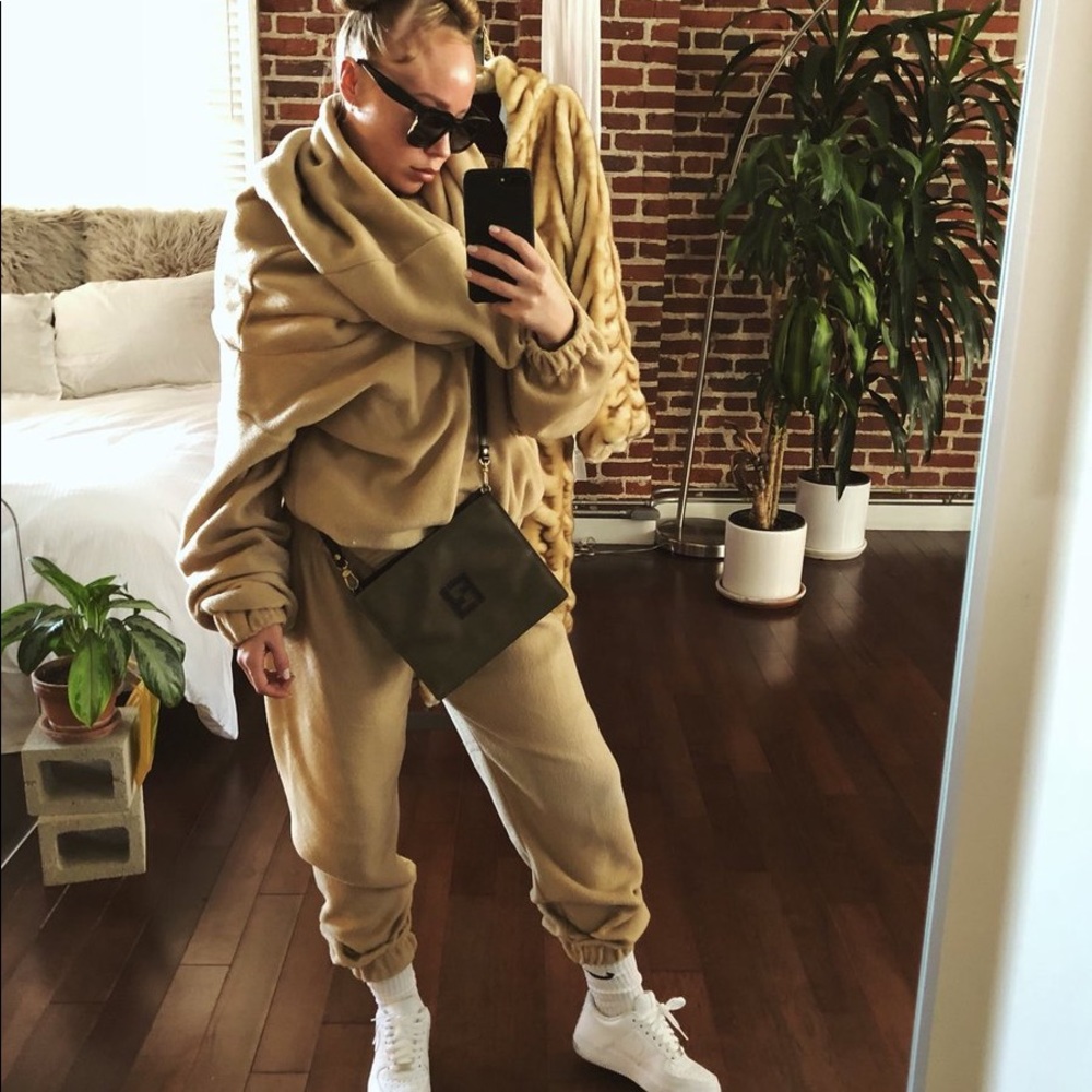 Laina Rauma Teddy 24 in Caramel